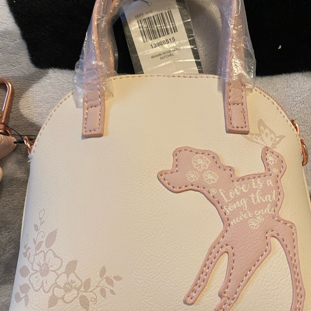 DISNEY LOUNGEFLY - Picture 2 of 8